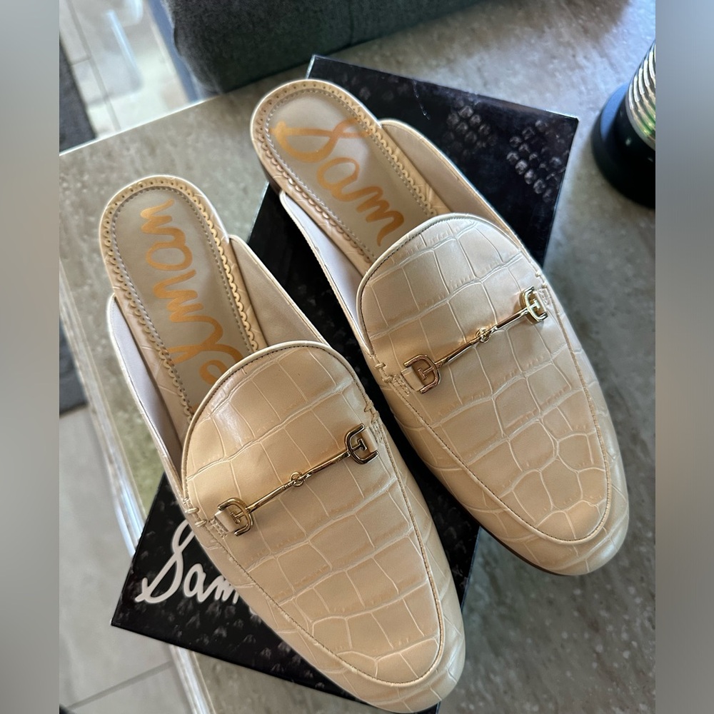 Sam Edelman Linnie Slides in Eggshell Croc Leather Shoes in size 9.5M - NEW!